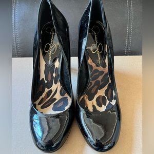 Jessica Simpson heels